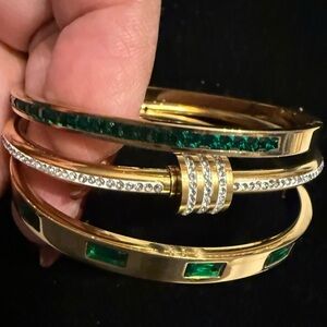 Elegant Gold and Green Bangle Set